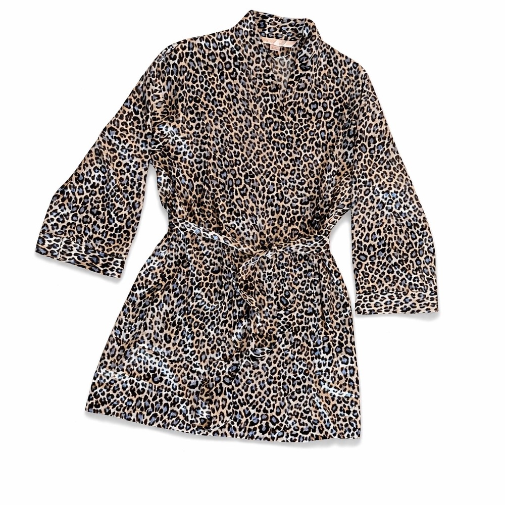 Victoria's Secret Leopard Print Robe